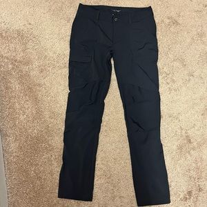Columbia OmniShield Hiking Pants Size 10